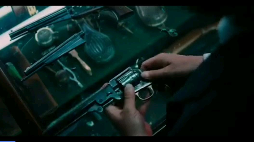 john wick三把左轮组装成一把